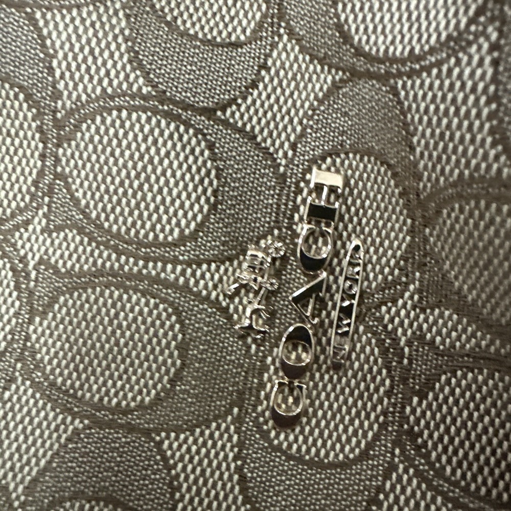 Coach Handbag/Purse Nice&clean Pocket Inside Brown Leather Strap Medium Size Bag - Picture 2 of 9